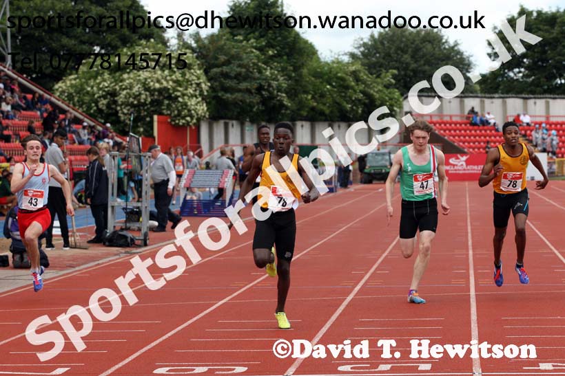 Inter boys 200 metres, English Schools Track and Field. Photo: David T. Hewitson/Sports for All Pics